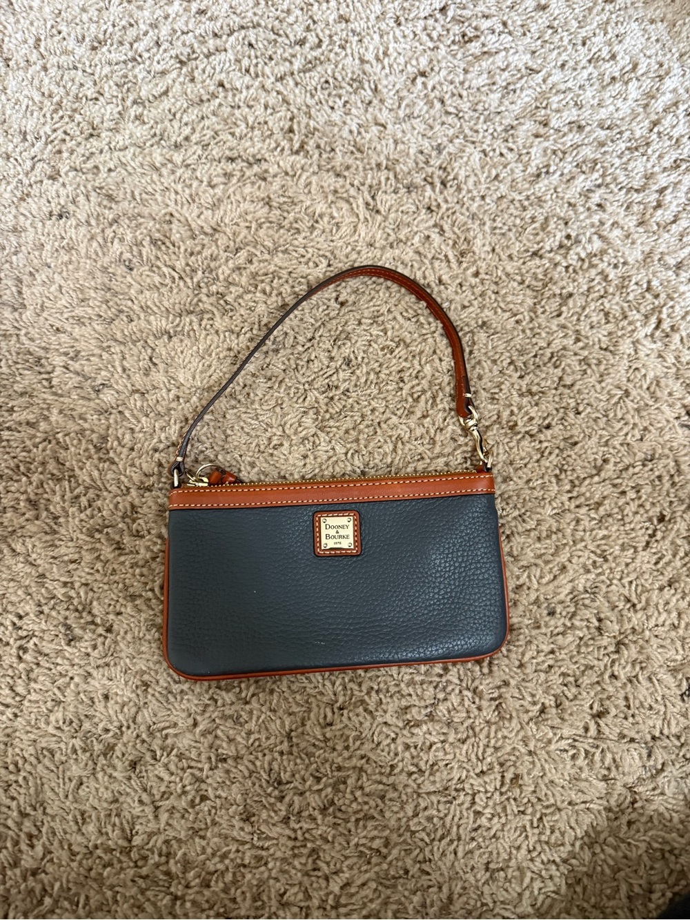 Dooney & Bourke Pebble Grain Large Slim Wrislet